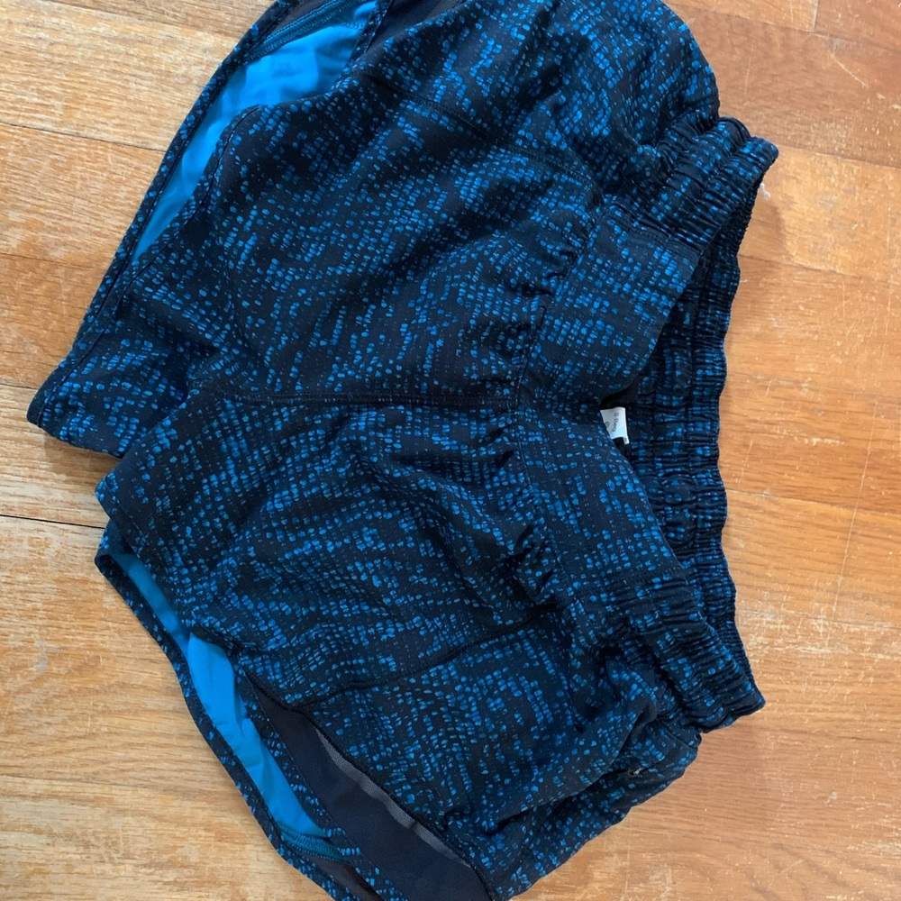 Lululemon Hotty Hot Short